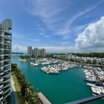 seven mile beach condo rentals